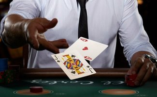 Истории о самых больших выплатах в азартных играх (1 фото)