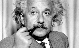 10 интересных фактов о жизни и смерти Альберта Эйнштейна (11 фото)