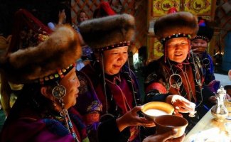 Яркие факты о Монголии (15 фото)