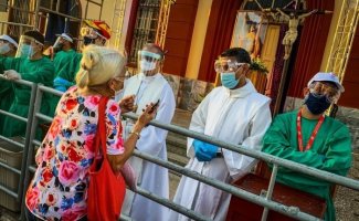 Фотографии кубинцев во время пандемии (24 фото)